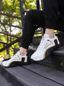 Men Tennis & Racquet Sport Shoes - Black - View 8