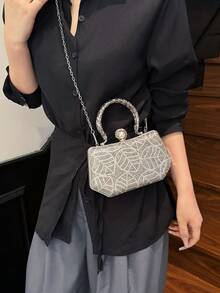 冷調銀色全滿鑽晚宴手拿包，珍珠鑲嵌鎖扣，編織金屬手柄，可拆卸細銀鏈，婚禮派對用斜跨小包 - 銀色 - 查看 9