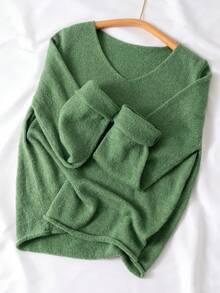 GIGOGOU Women's Lightweight Knit Sweater Casual V-Neck Long Sleeve Pullover Autumn/Winter Style Fall - Green - View 2
