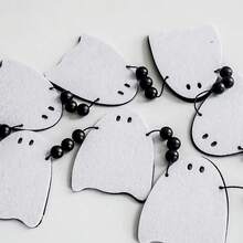 1pc Halloween White Ghost Beaded Garland Ghost Banner Cute Ghost Garland Ghost Hanging Decor Scary Ghost Decoration Fireplace Wall Hanging Door Window Hallway Party Supplies Haunted House Home Decor Seasonal White Ghost Garland Party Supplies Home Decor - Banner Decoration C - View 9