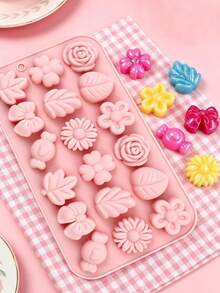 18-Cavity Floral Shaped Ice Cube Tray Mold, Make Multiple Desserts At Once, 3D Baking Mold, Creative , And Odorless, Foldable, Easy To Clean, Heat Resistant, Multi-Purpose, Easy To Wash Without Residue, Reusable Without Deformation, Suitable For All Seasons, Applicable For Chocolate Making, Baking Pudding, Cakes, Candies, Cookies, Ice Cubes, Soap Making And DIY Projects - Multicolor - View 10
