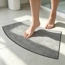 1pc Arched Bathroom Rug, Gray Minimalist Absorbent Foot Mat, Curved Shower Room Mat, Fan-Shaped Bathroom Door Mat, Fits Corner Shower Area, Easy To Clean And Machine Washable, Suitable For Nordic And Wabi-Sabi Style Bathroom Spaces, Home Decor Rug For Holiday Decoration, Bathroom Shower Room Washroom Decorative Rug - Light Grey - View 3