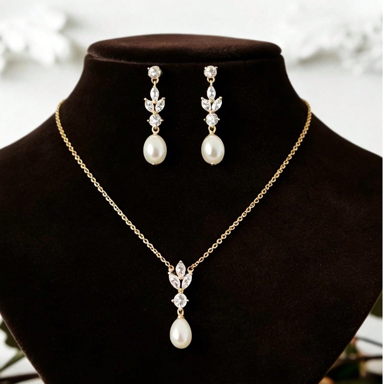 2 Pcs Elegant And Fashionable Zirconia Pearl Jewelry Sets, Low Allergenic,Necklace Earrings,Bridal Wedding Accessories, Showcasing Exquisite Aesthetics.