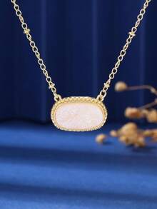 1pc Oval Crystal Cluster Clavicle Chain Necklace - Multicolor - View 1