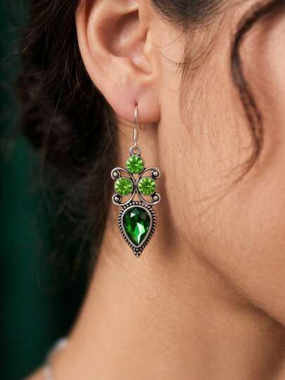 1 Pair Vintage Silver-Plated Green Crystal Drop Earrings For Women, Bohemian Teardrop Pendant Earrings, Retro Aesthetic Geometric Jewelry Accessory Gift, Suitable For Women's Party And Daily Wear