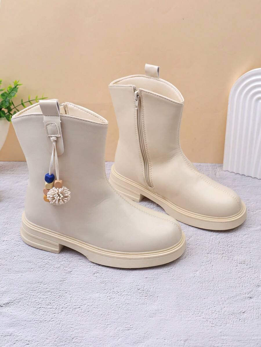 1 Pair Cream White Girls' Wooden Bead & Pom Pom Decor Matte PU Thickened Thermal Lined Non-Slip Thick Sole Round Toe Side Zipper Mid-Calf Fashion Boots, Gentle Mori Style, Suitable For Autumn/Winter School, Vacation, Outings, Birthday Parties, 2026 New Children's Shoes - View 1