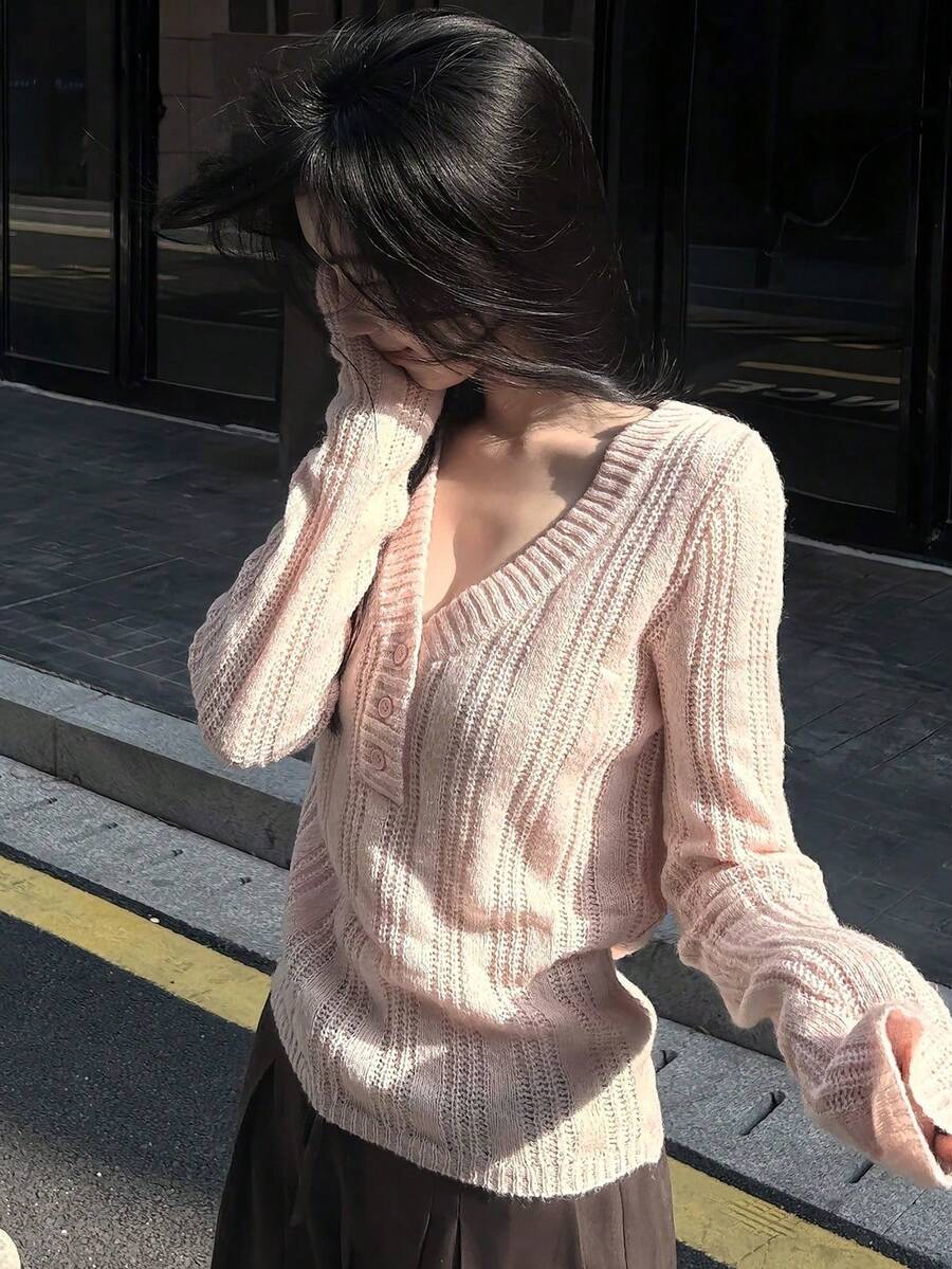 女款針織毛衣,初秋款,鉤編鏤空長袖修身顯瘦慵懶風V領上衣 - 粉色 - 查看 1