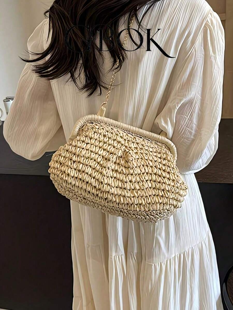 Sac de paille de plage d'été avec décoration de coquillages, sac à bandoulière mode chaîne pour les vacances