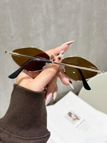 1 Pair Women's Vintage Geometric Frame Sunglasses, Perfect Blend Of Modern Style And Retro Charm, Suitable For Beach Party, Street Photography, Music Festival, Fits All Face Shapes - Multicolor - View 3
