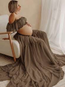 Maternity Strapless Ruffle Hem Dress, Chiffon Moderate Stretch Ruffle Detail Front Slit Ruffle Hem Maternity Photography Baby Shower Party Dress Fall - Brown - View 1