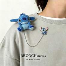 1件裝 Disney 新款可愛毛絨鏈條胸針 Stitch Shelly Lina Bell 卡通毛絨娃娃胸針別針配件 - 多款 - 查看 5