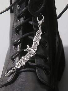 2pcs Punk Decadent Gothic Bat Shoe/Boot Decor, Holiday Party Gift, Halloween - Silver - View 2