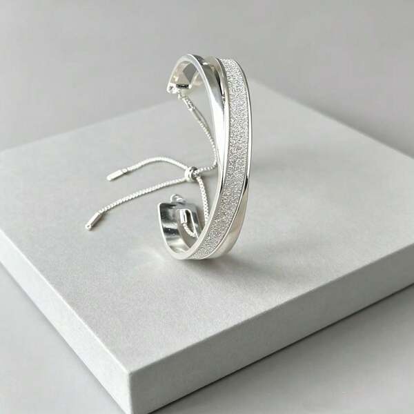 Twisted Double-Layer Silver Open Cuff Bracelet, Minimalist Elegant Women's Wrist Accessory For Daily, Party And Commute
