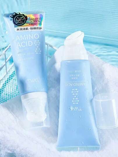 1件氨基酸洗面乳附按摩刷，適用於日常臉部清潔、護膚並可揉出細膩泡沫，使用後不緊繃，男女通用