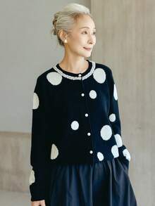 女款時尚波點針織開襟衫，柔軟羊毛鈕扣毛衣，適合萬聖節、感恩節、聖誕節節日穿搭 - 黑色 - 查看 2