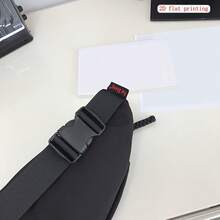 時尚男士網紅風胸包 腰包 日系高吸睛大容量尼龍斜挎肩背包 - 黑色 - 查看 9