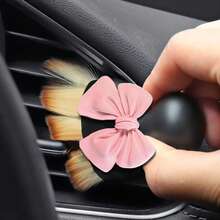 Car Interior Gap Cleaning Brush, Cute Bowknot Design, Flexible Brush Head For Dust-Free Cleaning, Suitable For All Car Models, Effortless And Stylish Car Interior Gap Care - Pink Bow Cleaning Brush - View 3