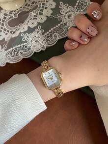 1件新款女款極簡休閒優雅歐中風手鍊腕錶，復古金色 - 金色 - 查看 5