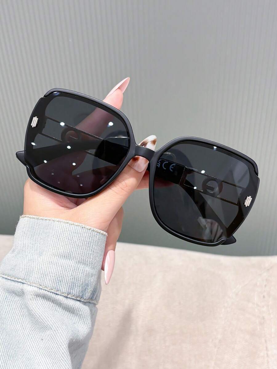1 Pair Plastic Full Frame Geometric Wide Edge Square Retro Personalized Street Style Thick Frame Y2K Fashion Women's Sunglasses, Suitable For Music Festivals, Street Photography, Vacation Outfits, Fits Various Face Shapes - Multicolor - View 1