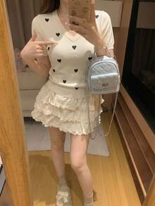 女士V领短袖针织上衣，甜美校园风可爱V领短袖针织上衣，温柔V领爱心刺绣短袖针织毛衣，适合夏季穿着，韩版修身短款露脐上衣，适合娇小身材，附赠发圈 - 杏色 - 查看 2