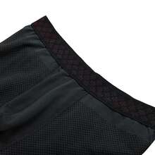 Under Armour Quần legging tập luyện thể dục và quần lót tập luyện ngoài trời UA RUSH SmartForm dành cho nam. - màu đen - Xem 10