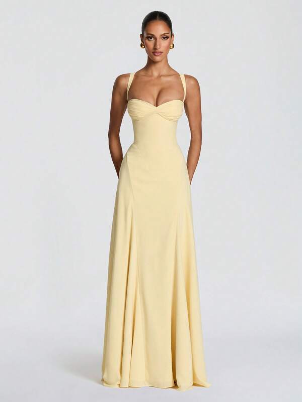 Women's Elegant Sweetheart Neckline Long Cocktail Dress, Sexy Low Neckline, Ruched Bust Design, Adjustable Tie Back, Formal Evening Gown Yellow