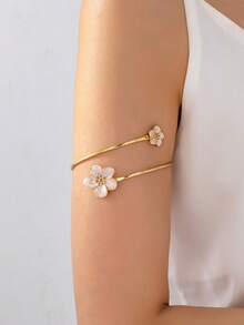 1pc Fashion Minimalist White Flower Open Cuff Bracelet, Suitable For Daily Wear - White - View 1