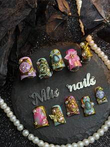 10 pièces Faux ongles courts en forme de canard entièrement recouverts faits à la main, ongles dorés & violet clair & bleu menthe & rose, fleurs 3D & papillons & perles, style luxe féerique Y2K, convient pour les fêtes, la danse, le quotidien, réutilisable, avec autocollant de colle à ongles et lime à ongles - Multicolore - Voir 5