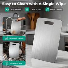 1 Piece Multi-Functional Titanium Kitchen Cutting Board (Multiple Sizes Available: S-11 Inch, M-13 Inch, L-18 Inch) – Double-Sided Design, Easy To Clean, Dishwasher - 1PC - 查看 4