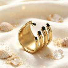 1pc Women's Creative Hand Grip Shaped Stainless Steel Open Ring, Suitable For Daily Wear, Holiday, Party, Versatile Accessory - Palm - View 5