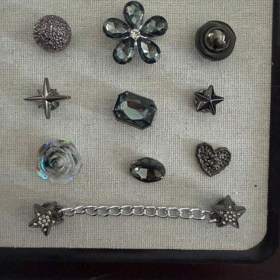 Ensemble de 11 pièces de charms pour chaussures gris argenté avec strass, perles, nœud et cœur, accessoires de chaussures amovibles mignons et de luxe pour femmes et filles, pour sabots à trous et sandales - Gris foncé - Voir 1