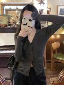 V領設計細鈕扣長袖條紋腋下針織女款開襟衫，秋冬返校季適用 - 灰色 - 查看 8