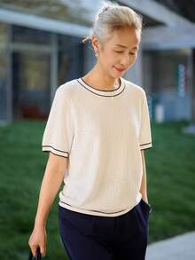 女款時尚紋理針織上衣，短袖對比飾邊針織衫 T-shirt，適合萬聖節、感恩節、聖誕節及週末穿搭 - 白色 - 查看 2