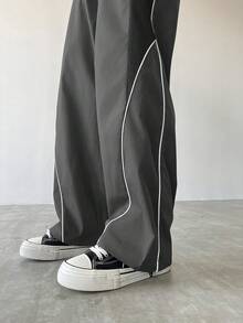 拼色寬鬆運動休閒褲，休閒通勤快乾慢跑褲，附彈性抽繩，灰色雙白條紋，秋季款 - 深灰色 - 查看 5