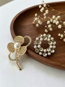 Clover Pearl Full Rhinestone Brooch + Round Pearl Rhinestone Pair Pins, Warm Gold Luxury Shirt Suit Anti-Exposure Small Accessory - Multicolor - View 8