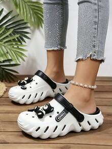 Casual Fashion Slip-On Clogs With Cute Bear Decoration, Lightweight Men's Slides For Outdoor, Vacation And Daily Wear - Black - View 4
