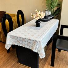 長方形 PVC 桌布,花卉圖案,防水、防油、防皺且易於清潔。非常適合餐桌和戶外派對佈置。也可根據需要自定義尺寸,用於 DIY 廚房裝飾。 - 米色 - 查看 10