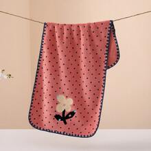 1/2pcs Floral Polka Dot Embroidered Coral Fleece Towel, Super Soft Absorbent Quick Dry, Suitable For Women And Teenage Girls, Face Washing, Bathing, Ideal For Dorm, Apartment, Home Daily Use And Gift. Face Towel 13.77*29.5 Inches, Bath Towel 27.5*55.1 Inches - Multicolor - View 3