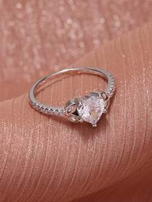 1pc Sparkling Heart-Shaped Cubic Zirconia Women's Ring, Anniversary, Wedding, Proposal, Confession, Engagement, Marriage Ring - Silver - View 2