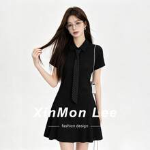 女款短袖極簡休閒短洋裝 - 黑色 - 查看 2