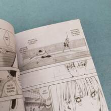 Comics & Graphic Novels - Single Book - View 5