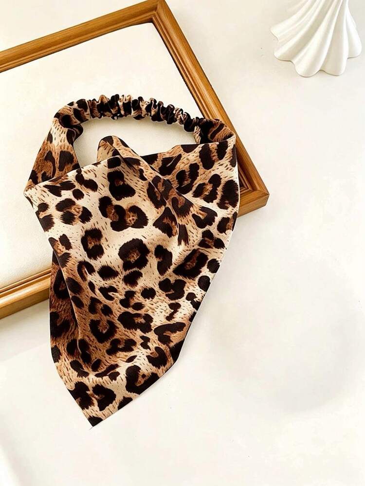 1pc Women's Leopard Print Elastic Triangle Headscarf, Bohemian Stretch Headband, Non-Slip Triangle Hair Wrap, Vintage Leopard Print Triangle Headband, Lightweight Chiffon Hair Accessory, Suitable For Daily, Travel, Beach, Party - 1 Dark Leopard Print - View 2