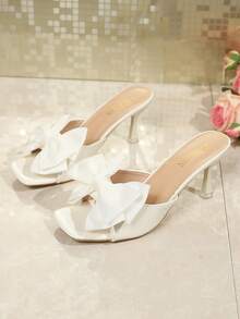 2026 Sommer minimalistischer sexy Stil weiße glänzende Patchwork-Chiffon große Schleife quadratische Zehenpartie offene Zehenpartie Kristall-Stiletto-High-Heel-Sandalen, sanfte jugendliche Damenschuhe für Dates, Nachmittagstee, Partys - Weiss - Übersicht 2