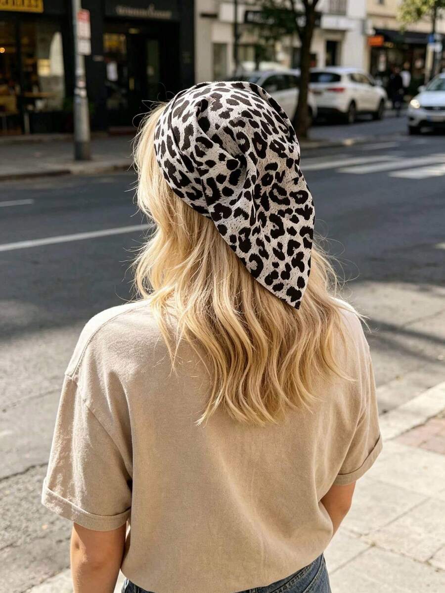 1 pieza Pañuelo triangular elástico con estampado de leopardo para mujer, diadema elástica bohemia, pañuelo triangular antideslizante, diadema triangular con estampado de leopardo vintage, accesorio para el cabello de gasa ligera, adecuado para uso diario, viajes, playa, fiestas - 1 Estampado de leopardo blanco - Ver 1