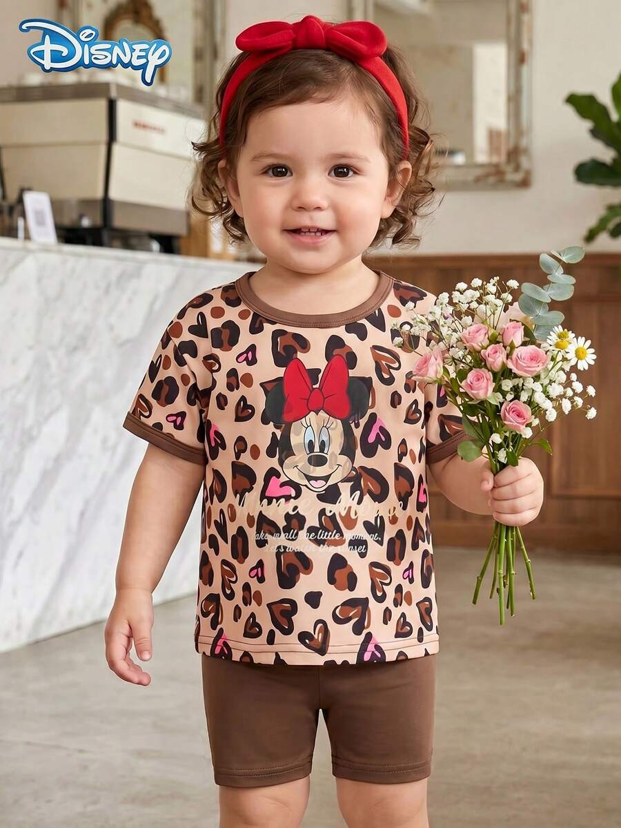 Conjunto de camiseta de manga corta y pantalones cortos para niña Disney Baby de verano con estampado de leopardo y corazón de Minnie, conjunto lindo, pantalones cortos de cintura elástica de color marrón café sólido para vacaciones casuales, ropa para exteriores - Café integral - Ver 1