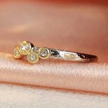 Cool-Touch Luxury Thin Band Women's Ring, Inlaid With 4 Contrasting Synthetic Zirconia Stones, Minimalist Design Suitable For Daily Layering, Exquisite Birthday Holiday Gift Jewelry - Silver - View 3
