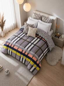 VENECIA Reversible Comforter In Full/Queen Size (200x220cm). Variety Of Colors And Designs. Maximum Softness. - Grey - View 9