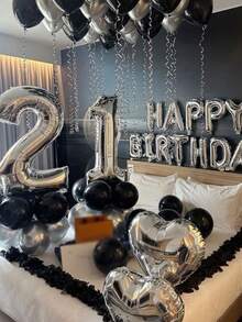 46件組 銀色與黑色裝飾氣球，16英吋銀色「Happy Birthday」字母橫幅氣球，18英吋銀色心形氣球，黑色與金屬色乳膠氣球，適合男性/男友生日/酷炫生日裝飾 - 銀黑色系 - 查看 5