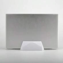 極簡幾何筆電支架－可攜式垂直支架，適用於 MacBook Pro（最高 17mm）及所有筆記型電腦，省空間的辦公室與居家桌面收納架 - View 7