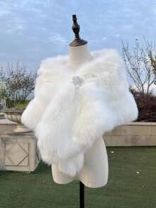 1pc Wedding Shawl Autumn/Winter Faux Fur Bride Wedding Toast Dress Cape Warm Cloak Coat With Faux Rhinestone Snowflake Brooch - White - View 2